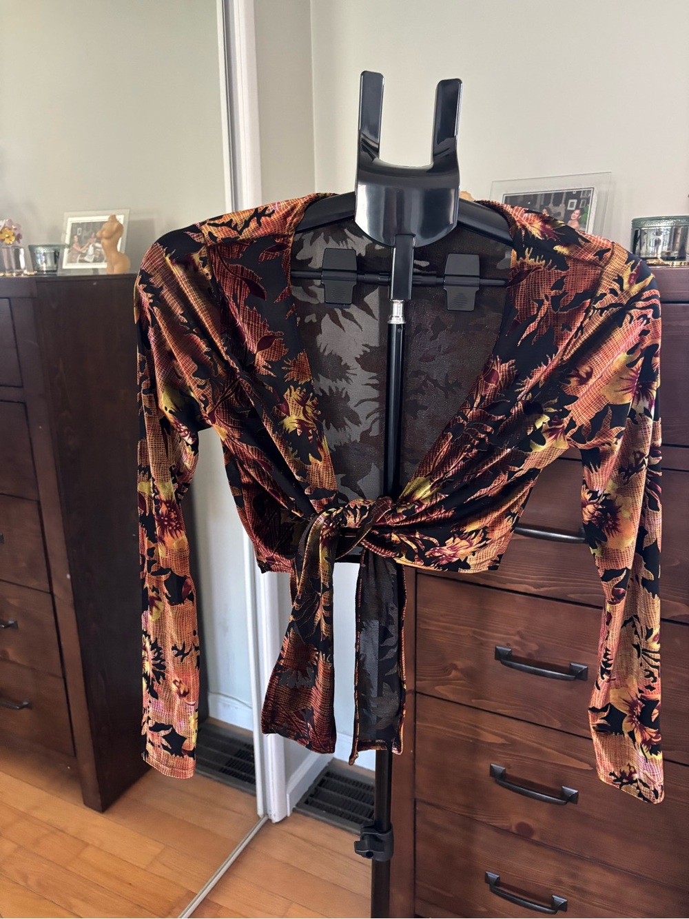 Windsor Velvet Tie-Front Floral Crop Top - Black & Burnt Orange